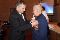 Сла&shy;ва ге&shy;ро&shy;ям!