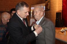Сла&shy;ва ге&shy;ро&shy;ям!