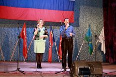 Сво&shy;их не бро&shy;са&shy;ем!