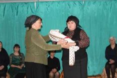фе&shy;сти&shy;валь