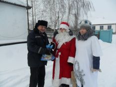 По&shy;здрав&shy;ле&shy;ние од&shy;но&shy;сель&shy;чан