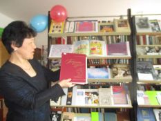 Уди&shy;ви&shy;тель&shy;ное те&shy;ат&shy;раль&shy;ное ис&shy;кус&shy;ство