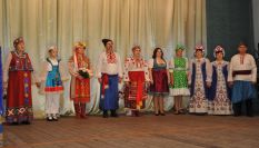Мы все лу&shy;чи од&shy;ной за&shy;ри