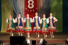 8 мар&shy;та в РДК